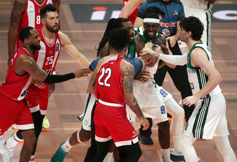 Δεν θα τελειώσουν φέτος οι τελικοί Ολυμπιακός-ΠΑΟ - Η λίστα με τους… Λεσόρ!