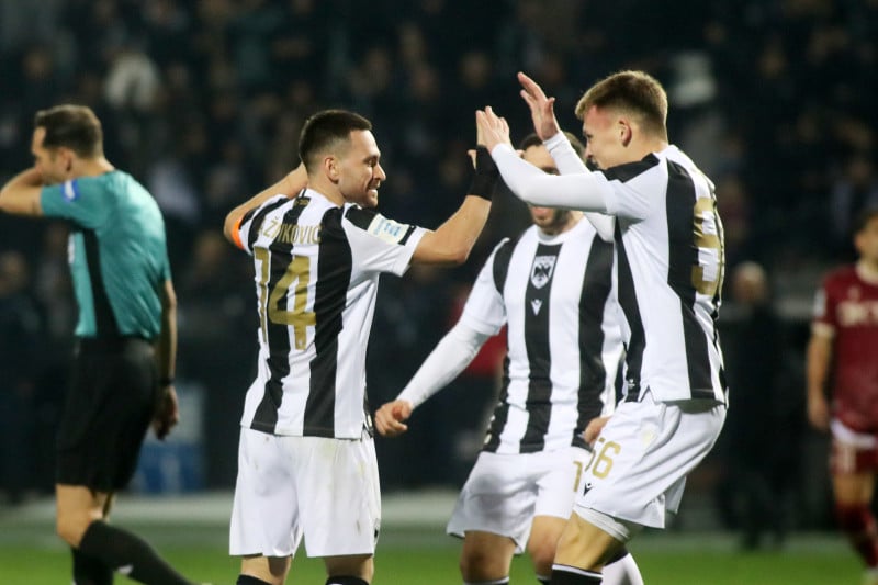 Με... ενισχύσεις στην Αθήνα ο ΠΑΟΚ - Οι σκέψεις Λουτσέσκου