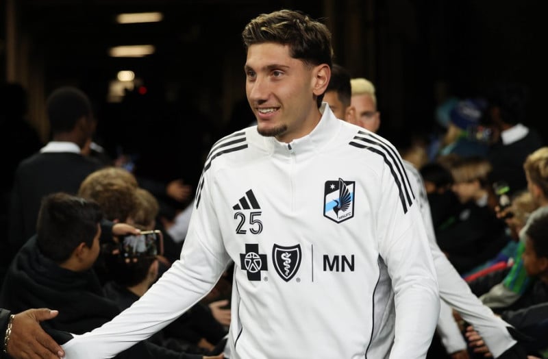 Ακόμα ένας Έλληνας για Ολυμπιακό μετά τον Φορτούνη - Τσεκάρισμα Μεντιλίμπαρ