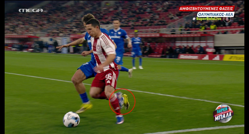 Το πέναλτι που δεν είδε κανείς για Ολυμπιακό! Σπάθας: Διπλή παράβαση (ΦΩΤΟ)