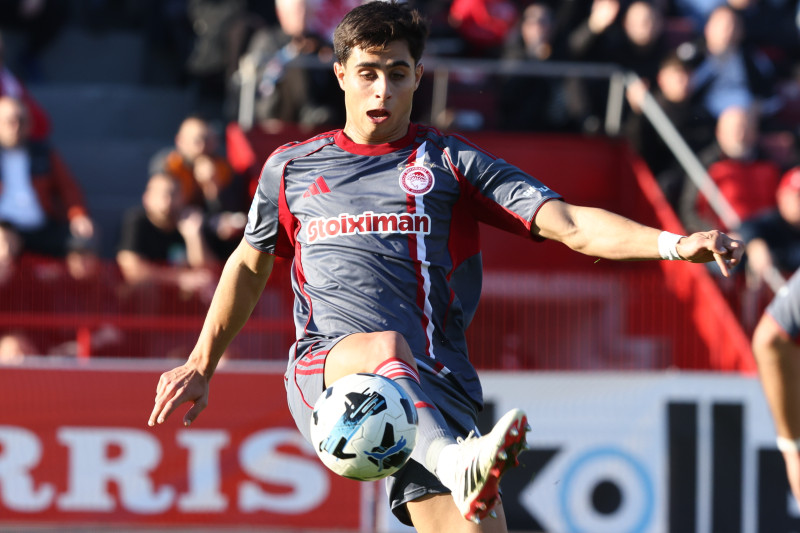 Αποκάλυψη που θα συζητηθεί για Σιπιόνι! Ποιός τον παρακολουθεί;