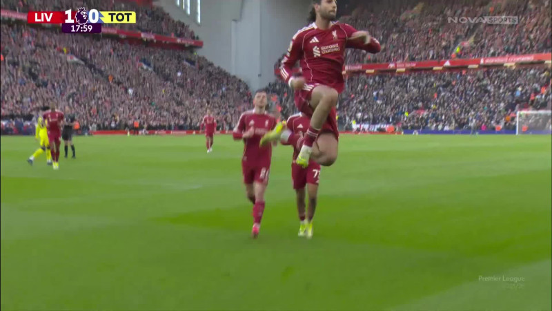 Τι πιο σύνηθες; Σκόραρε ανά με απευθείας φάουλ ο Σόμποσλαϊ (ΒΙΝΤΕΟ)