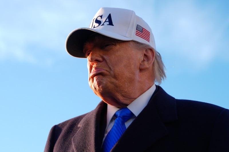 Ανατροπή στον πόλεμο! Ο Τραμπ παγώνει για 5 μέρες το χτύπημα στο Ιράν