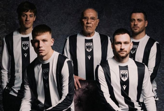 Παράνοια για την επετειακή φανέλα του ΠΑΟΚ - Ουρές στην Τούμπα (vid)