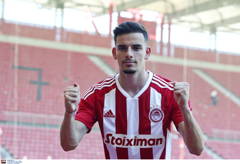 Αποχωρεί παίκτης από τον Ολυμπιακό - Ενεργοποιήθηκε η οψιόν του!