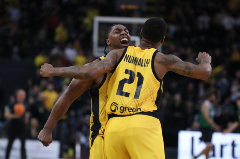 Μεταδόσεις (7/4): Πού θα δούμε Ολυμπιακό, ΠΑΟ και ΑΕΚ!