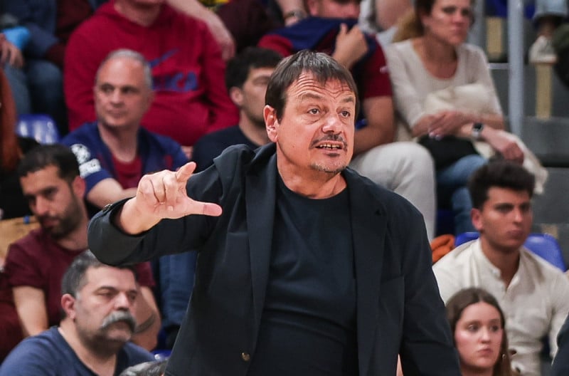 Αταμάν για παίκτες: "Δεν είναι ώρα για δικαιολογίες" - Τι του είπε ο Ναν!