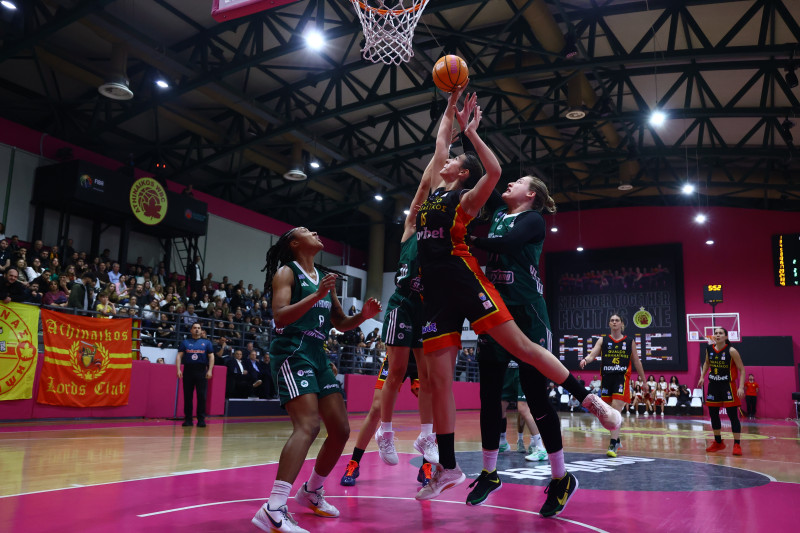 Αθηναϊκός-Παναθηναϊκός: Στον «πάγο» οι τελικοί