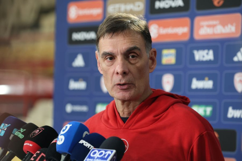 Αποκάλυψη Μπαρτζώκα για δύο απουσίες Ολυμπιακού - Απάντησε στα σενάρια