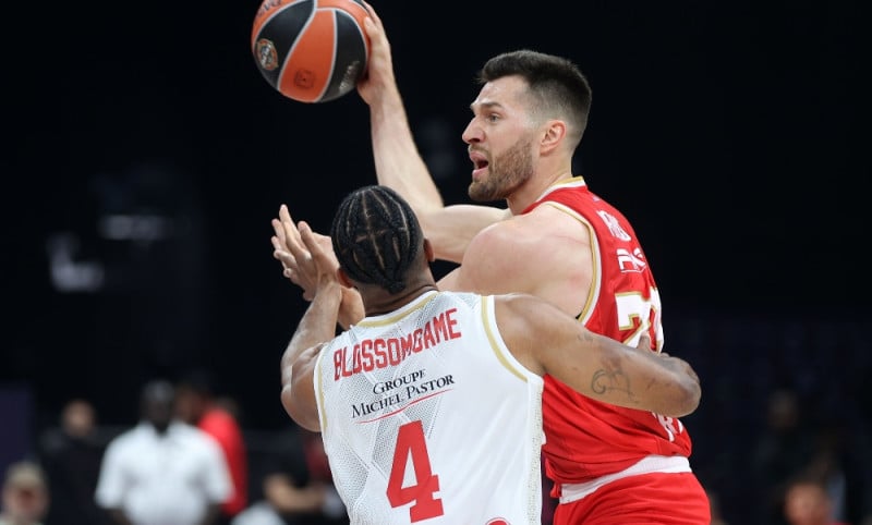 Μπλόσομγκεϊμ: «Μια πολύ καλά “κουρδισμένη” μηχανή ο Ολυμπιακός»