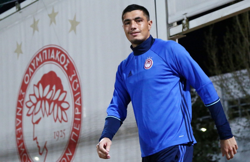 Γερόλυκος! Πρώην φορ του Ολυμπιακού αποσύρεται στα 42 του