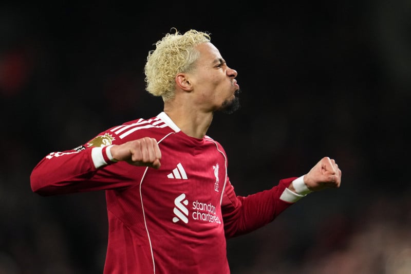 Η Παρί τον απέκλεισε... και τώρα επιστρέφει στο Παρίσι για να εκδικηθεί! 