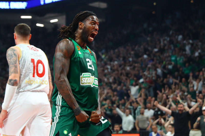 Το πρώτο βήμα για το… F4: Ο μαγικός Σορτς έστειλε τον ΠΑΟ στη Βαλένθια (VD)