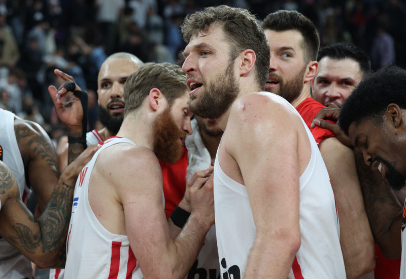 Απόφαση Μπαρτζώκα για Φαλ πριν τη Μονακό - Η 12αδα του Ολυμπιακού