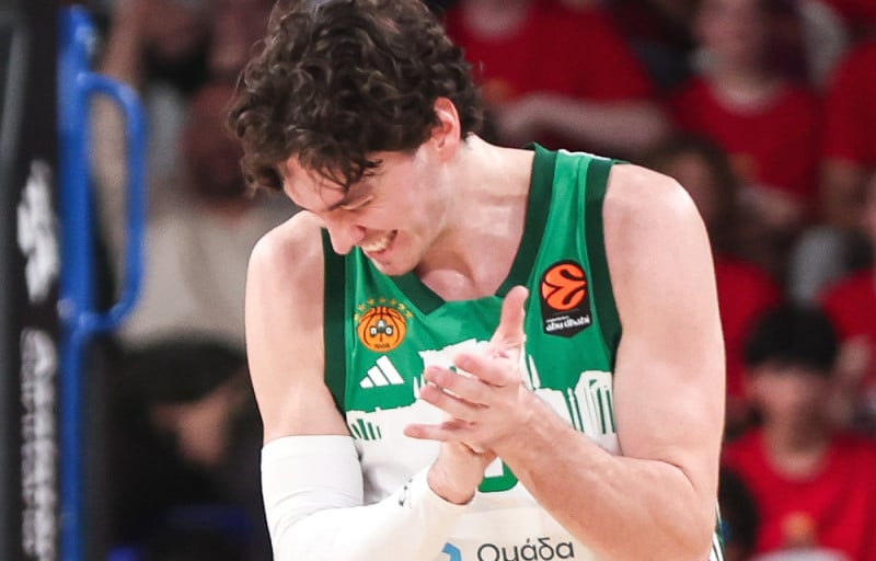 Τα έβαζε όλα ο Όσμαν - Το... τρελό καλάθι απέναντι στην Μπαρτσελόνα (ΒΙΝΤΕΟ