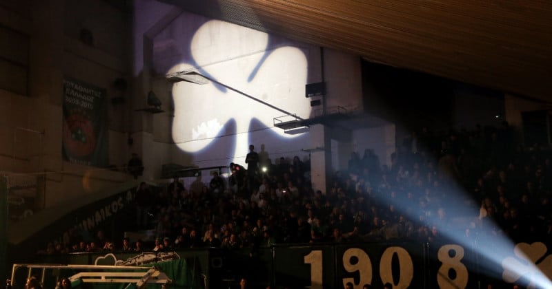 Θύρα 13: «Μην μας κουνάτε το δάχτυλο - Χουντικές πρακτικές»