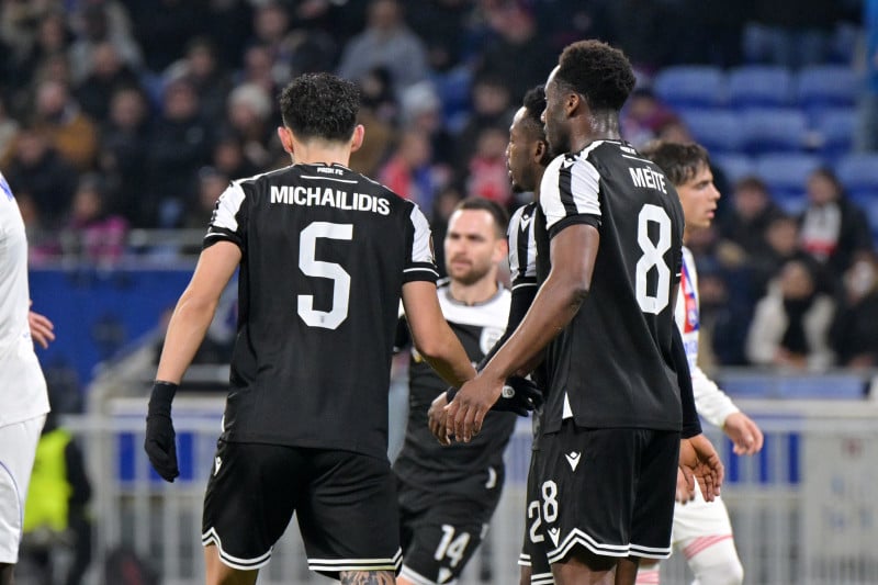 Το πήρε πάνω του ο Ραζβάν - "Φτιάχνει" τους παίκτες του ΠΑΟΚ ενόψει ΟΦΗ