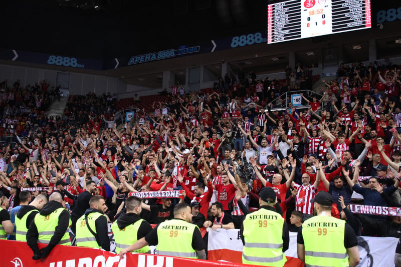 Φεύγει από το ΣΕΦ και πάει σε "αρένα" 12.000 εκτός Ελλάδας ο Ολυμπιακός!