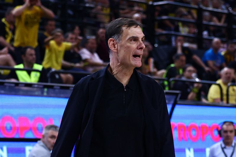 Μπαρτζώκας:  "Δύσκολη σειρά με τρομερό αντίπαλο" - Ατάκα για Γουόρντ