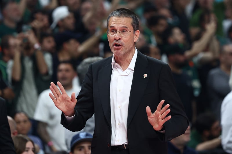 Μαρτίνεθ: «Είναι 50-50 η πρόκριση - Φαβορί ο Παναθηναϊκός»