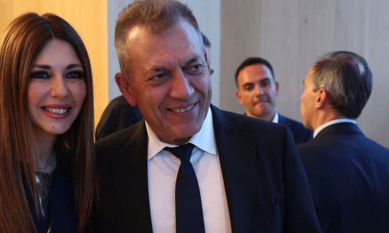 Ο Βρούτσης