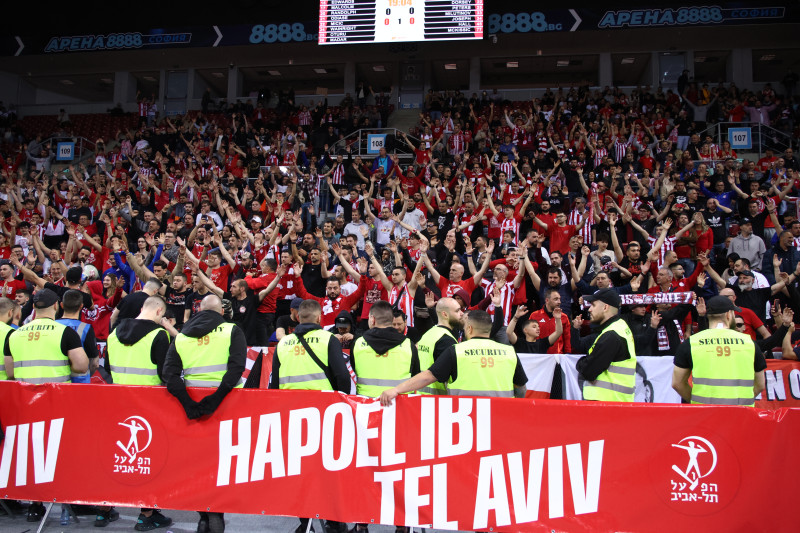 Οι Αγγελόπουλοι ετοιμάζουν μετά την κούπα το μεγαλύτερο δώρο στον Βεζένκοφ!