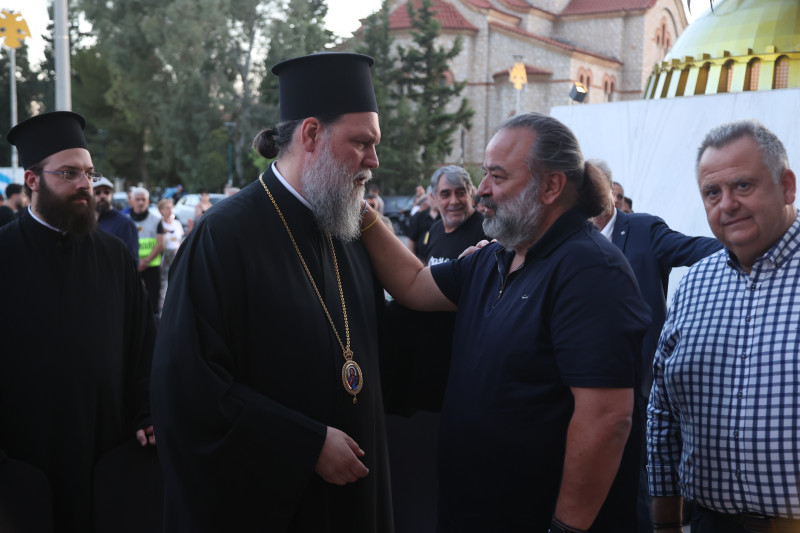 Mήνυμα Ηλιόπουλου στους οπαδούς όλων των ομάδων - "Η ΑΕΚ είναι ιδέα" (Vid)