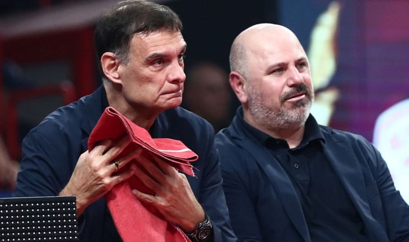 Μποζίκας: "Στόχος του Ολυμπιακού πάντα η κορυφή" - Η ατάκα για τη νέα σεζόν