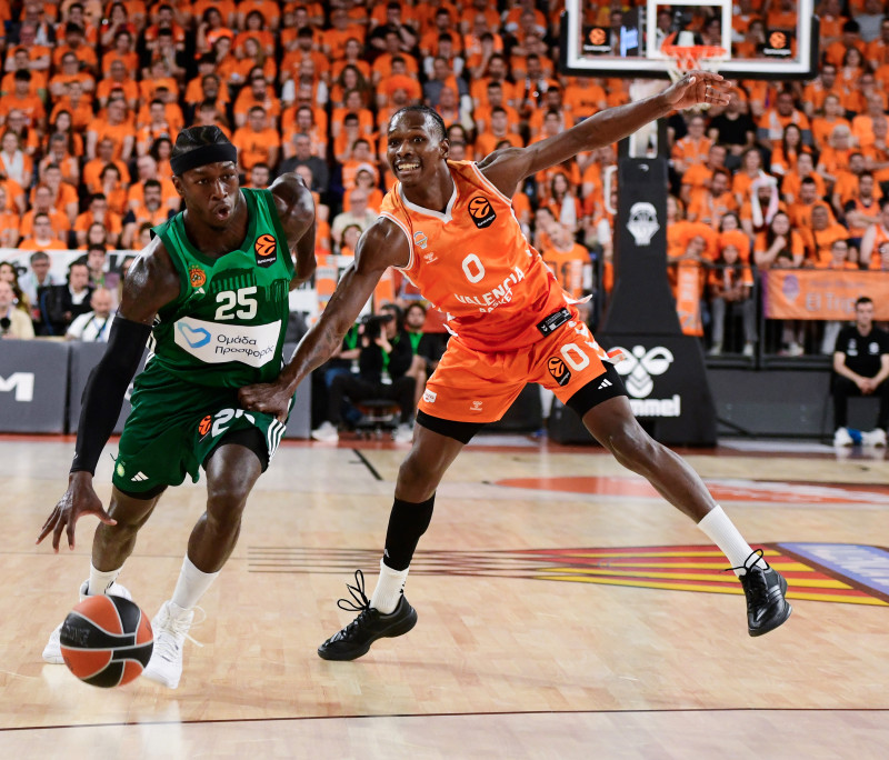 EuroLeague για Ναν: «Σηκώνει πάντα τον κόσμο από τις θέσεις του» (ΒΙΝΤΕΟ)