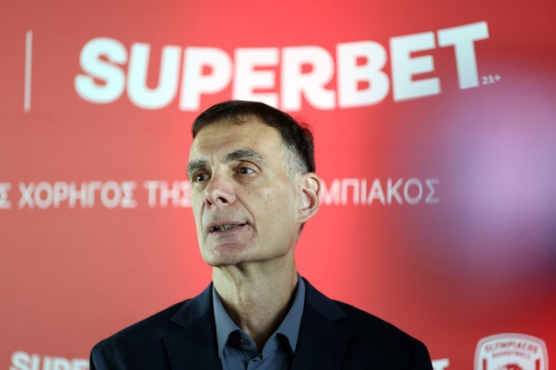 Αποθέωσε Αγγελόπουλους ο Μπαρτζώκας για κινήσεις- "Δεν αλλάζει η φιλοσοφία"