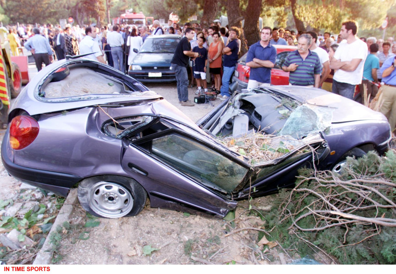 Τα 15 δευτερόλεπτα που άλλαξαν την Αθήνα για πάντα - Σπάνιες φωτογραφίες!