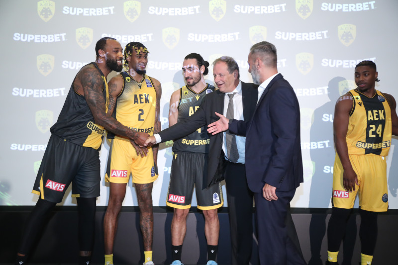 Νέα εποχή για ΑΕΚ! Συμφωνία με Superbet και τέσσερις εμφανίσεις