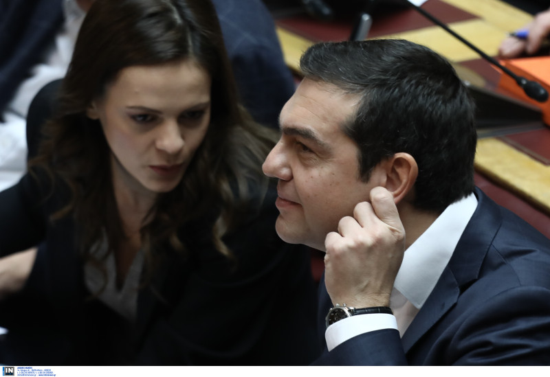 Η κρυφή συμφωνία των Δημοσκόπων για Κασιδιάρη - Νέα ηχηρή μεταγραφή Τσίπρα