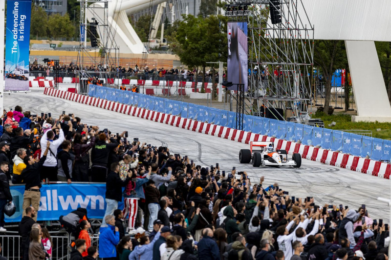 Allwyn x McLaren Racing Live in Athens: Όταν το όνειρο έγινε πραγματικότητα
