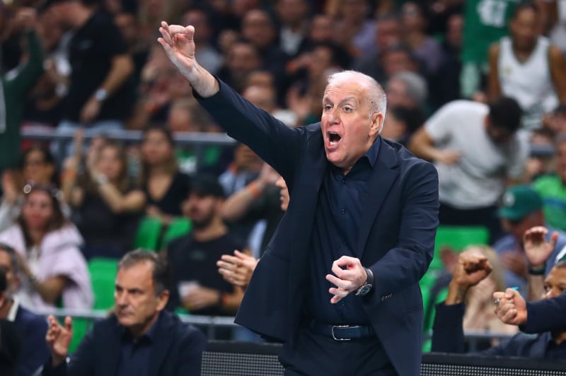 Πότε έρχεται το νέο 5αρι του Ομπράντοβιτς, πώς… έκλεψε παίκτη από Ολυμπιακό